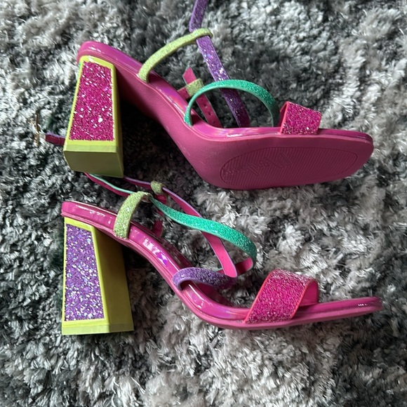 Colorful Heels - Picture 2 of 5